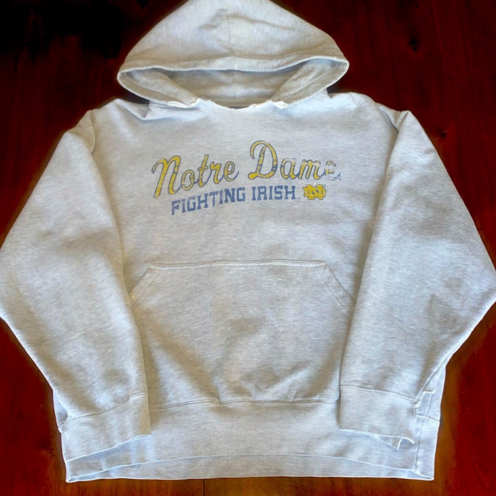 Vintage Distressed Notre Dame Fighting Irish Hoodie Size L